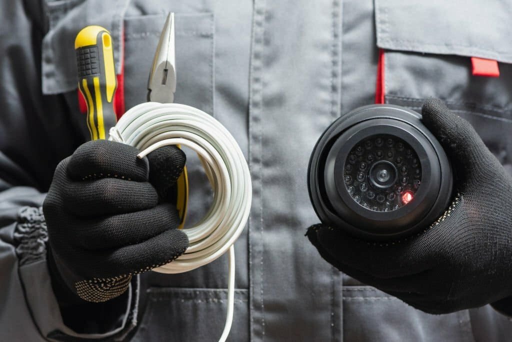 cctv installation 2 Home Security Cameras and Surveillance System Installation in the UK | Home-CCTV